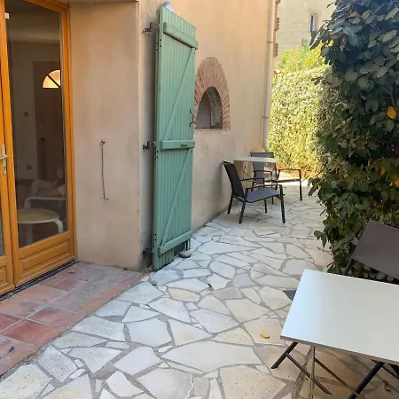 Vakantiehuis Beautiful Spacious House & Courtyard Bbq Céret
